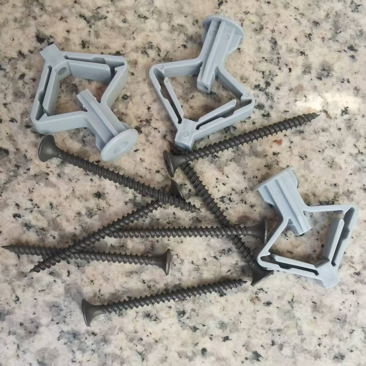 10-50 Sets Drywall Anchor Kit  - đánh giá và giá Woodworking Hatchet